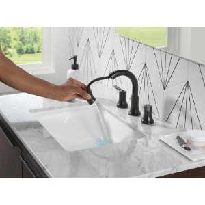 DELTA® 3559-BLPD-DST Trinsic® Widespread Bathroom Faucet, 1.2 gpm Flow Rate, 5-1/16 in H Spout, 4 to 16 in Center, Matte Black, 2 Handles, Metal Push Pop-Up Drain