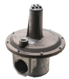 Maxitrol® RV81114 1-1/2 in Straight-Thru-Flow Gas Regulator (4,500,000 BTU)