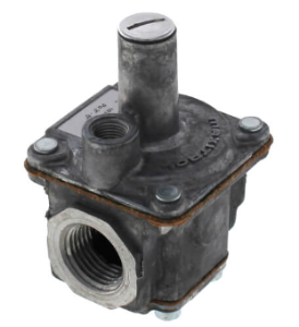 Maxitrol® R400S12 1/2" Gas Appliance Regulator (300,000 BTU)